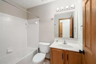 280 Stonhope Dr, Delaware, OH 43015 - Photo 29