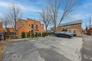 909 Gustavus Ln, Columbus, OH 43205 - Photo 55