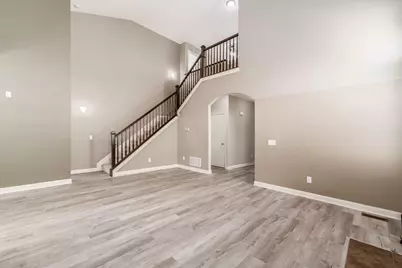 372 Hanton Way, Columbus, OH 43213 - Photo 5