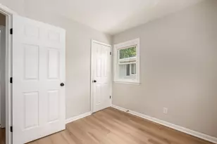 646 French Dr, Columbus, OH 43228 - Photo 21