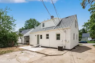 646 French Dr, Columbus, OH 43228 - Photo 43