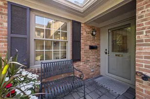 1209 Kenbrook Hills Dr, Columbus, OH 43220 - Photo 3