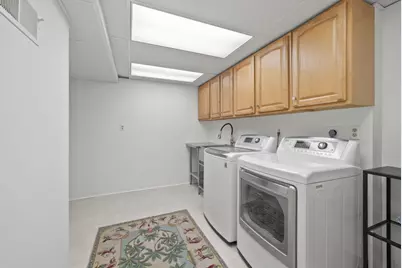 1209 Kenbrook Hills Drive #12, Columbus, OH 43220 - Photo 43