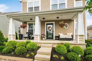 4605 Sahalee Dr, Grove City, OH 43123 - Photo 3