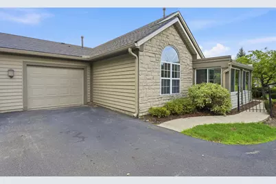 5642 Villa Gates Drive, Hilliard, OH 43026 - Photo 3
