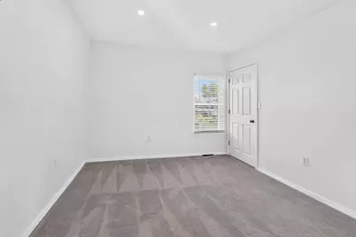 999 S 22nd Street, Columbus, OH 43206 - Photo 31