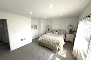 999 S 22nd St, Columbus, OH 43206 - Photo 13