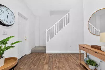 999 S 22nd Street, Columbus, OH 43206 - Photo 13