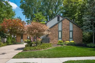 2318 Starleaf Ln, Columbus, OH 43235 - Photo 1