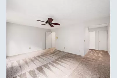 3132 Walden Ravines, Columbus, OH 43221 - Photo 15