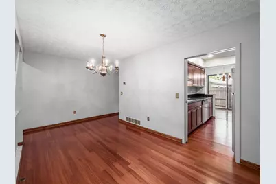 3132 Walden Ravines, Columbus, OH 43221 - Photo 11