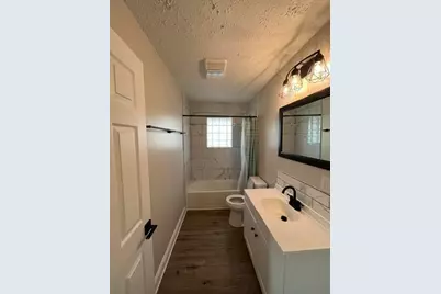 2067 Rankin Avenue, Columbus, OH 43219 - Photo 5