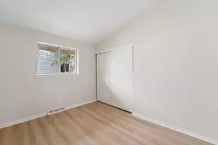 5038 Betsy Dr, Columbus, OH 43227 - Photo 13