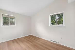 5038 Betsy Dr, Columbus, OH 43227 - Photo 15