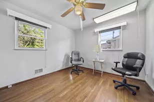 881 S Brinker Ave, Columbus, OH 43204 - Photo 25