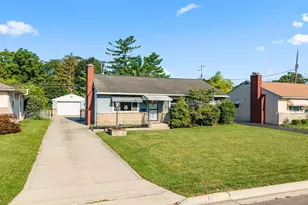 881 S Brinker Ave, Columbus, OH 43204 - Photo 51