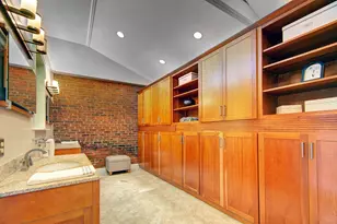 240 Jackson St, Columbus, OH 43206 - Photo 29