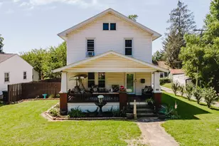 104 E Pleasant St, Mount Vernon, OH 43050 - Photo 1