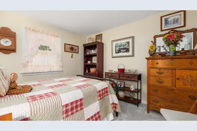 2015 Russell Drive, Zanesville, OH 43701 - Photo 7