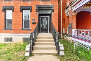 67 N 21st St, Columbus, OH 43203 - Photo 3