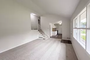 1175 Country Club Rd, Columbus, OH 43227 - Photo 3