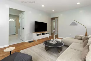 2908 Norwood St, Columbus, OH 43224 - Photo 7