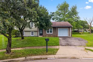 655 Blarney Stone Ct, Galloway, OH 43119 - Photo 3