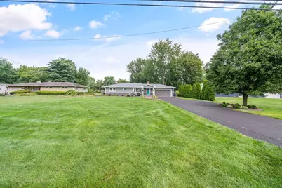 742 E College Avenue, Westerville, OH 43081 - Photo 3