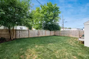 233 Demorest Rd, Columbus, OH 43204 - Photo 27