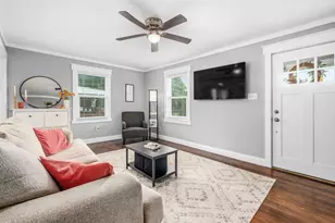 233 Demorest Rd, Columbus, OH 43204 - Photo 3