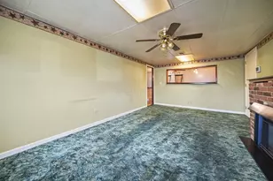 839 Bradwell Dr, Columbus, OH 43207 - Photo 19