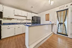 839 Bradwell Dr, Columbus, OH 43207 - Photo 11