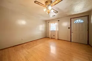 839 Bradwell Dr, Columbus, OH 43207 - Photo 7