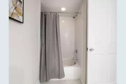 1276 N High Street #206, Columbus, OH 43201 - Photo 15