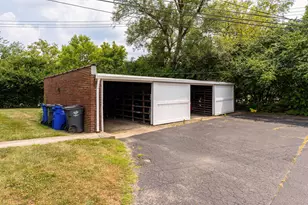 2027 Ridgeview Rd, Upper Arlington, OH 43221 - Photo 13