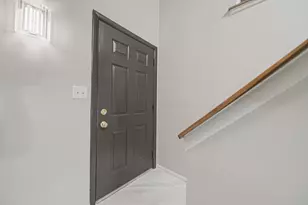 5045 Brinwood Pl, Columbus, OH 43232 - Photo 7