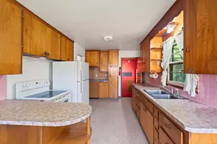146 Oakland Blvd NE, Newark, OH 43055 - Photo 9