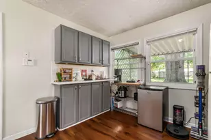 129 Lincolnshire Rd, Columbus, OH 43230 - Photo 9