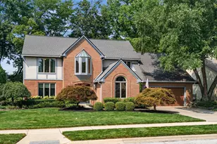 978 Valleyview Dr, Westerville, OH 43081 - Photo 1