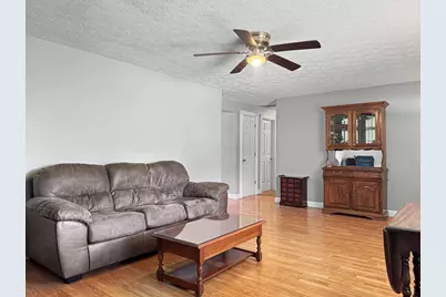 4049 Walnut Grove Circle, Urbana, OH 43078 - Photo 21