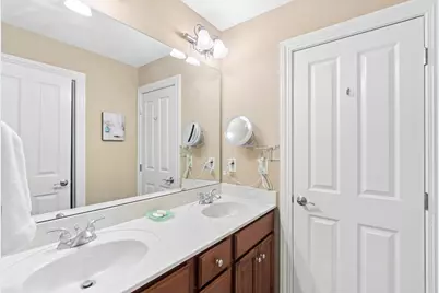 8069 Saybrook Drive, Westerville, OH 43082 - Photo 33