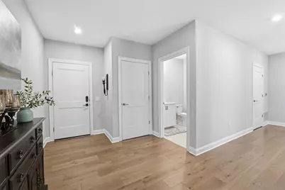 5211 Highpointe Lakes Drive #105, Westerville, OH 43081 - Photo 5