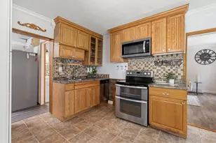 561 Mansfield Lucas Rd, Mansfield, OH 44907 - Photo 9