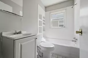 2178 Safford Ave, Columbus, OH 43223 - Photo 11