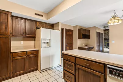 670 Carriage Court, Newark, OH 43055 - Photo 13