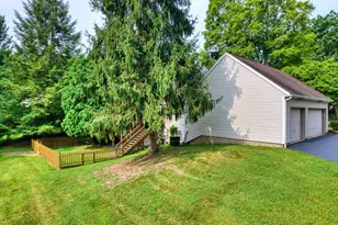 670 Carriage Ct, Newark, OH 43055 - Photo 5