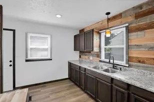 3568 Karl Rd, Columbus, OH 43224 - Photo 7