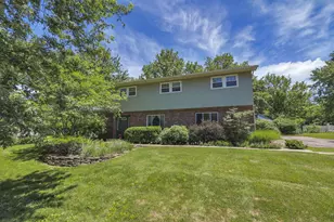 830 Harvest Ln Ct, Columbus, OH 43213 - Photo 3