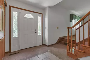 830 Harvest Ln Ct, Columbus, OH 43213 - Photo 15
