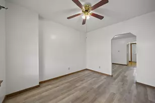 1729 S 6th St, Columbus, OH 43207 - Photo 9